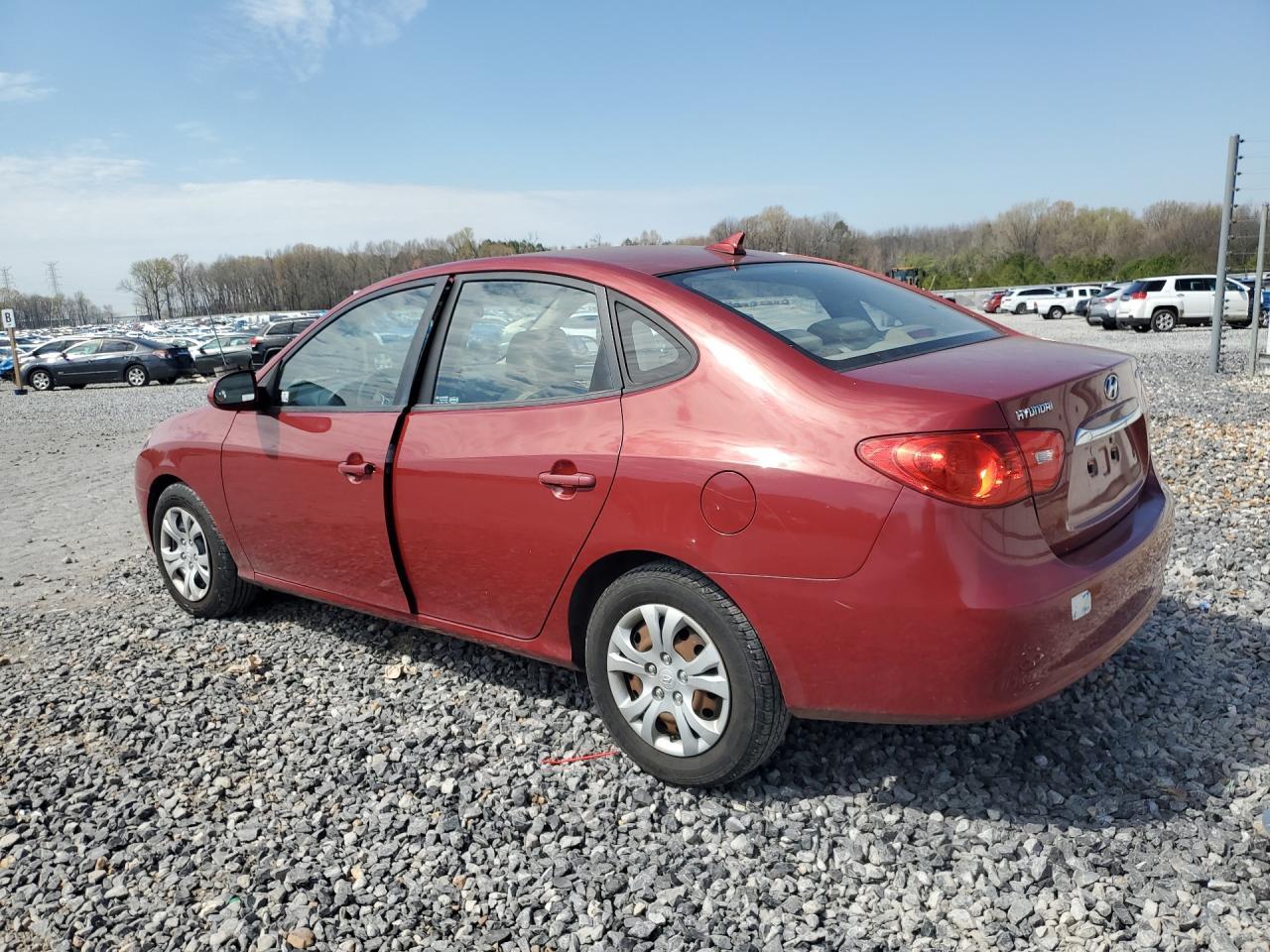 2010 Hyundai Elantra - Фото 2