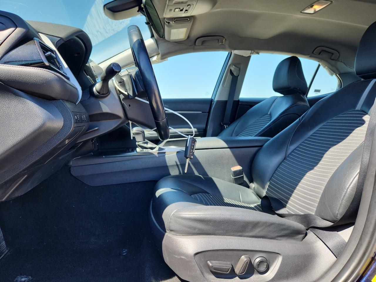 2021 Toyota Camry Se - Фото 7
