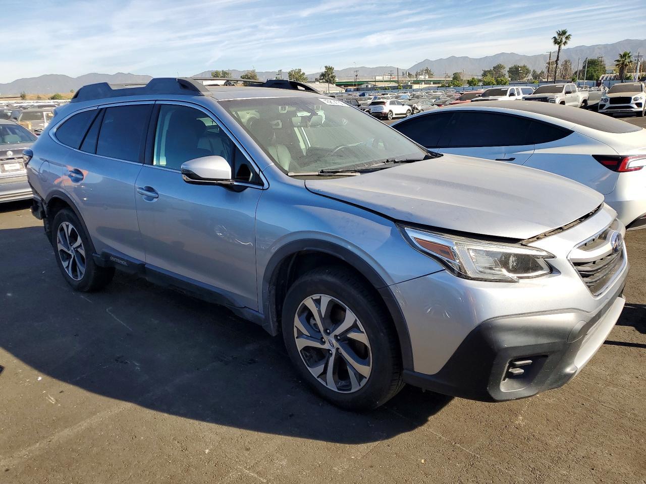 2020 Subaru Outback Limited - Фото 4