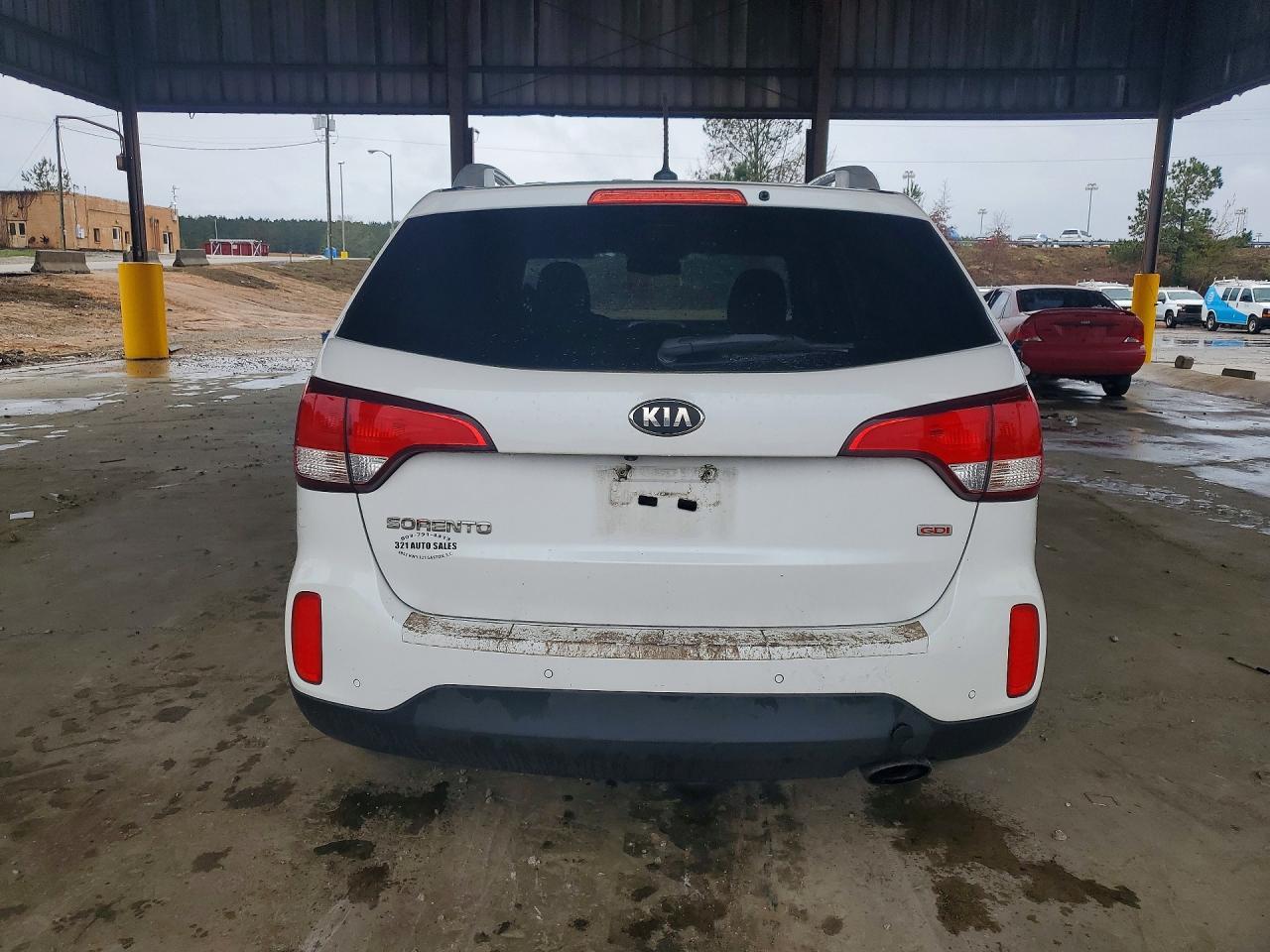 2015 Kia Sorento - Image 6