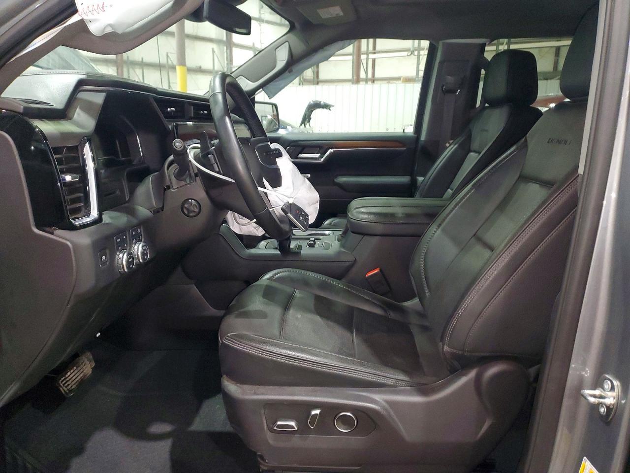 2024 GMC Sierra K1500 Denali - Image 7