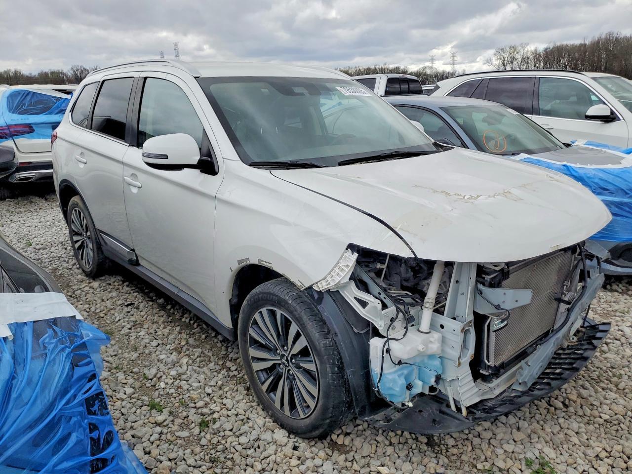 2020 Mitsubishi Outlander Se - Фото 4