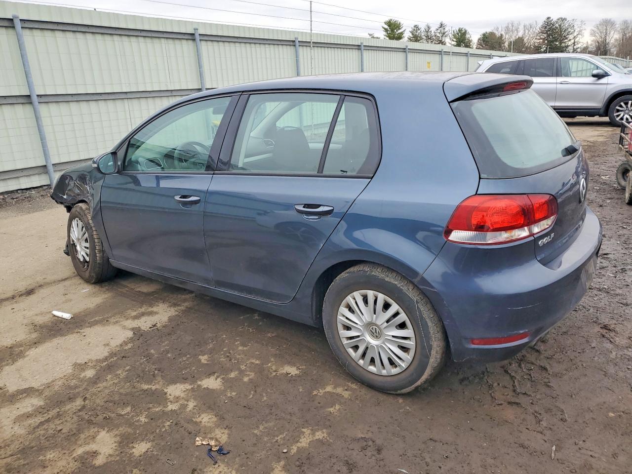 2012 Volkswagen Golf - Фото 2