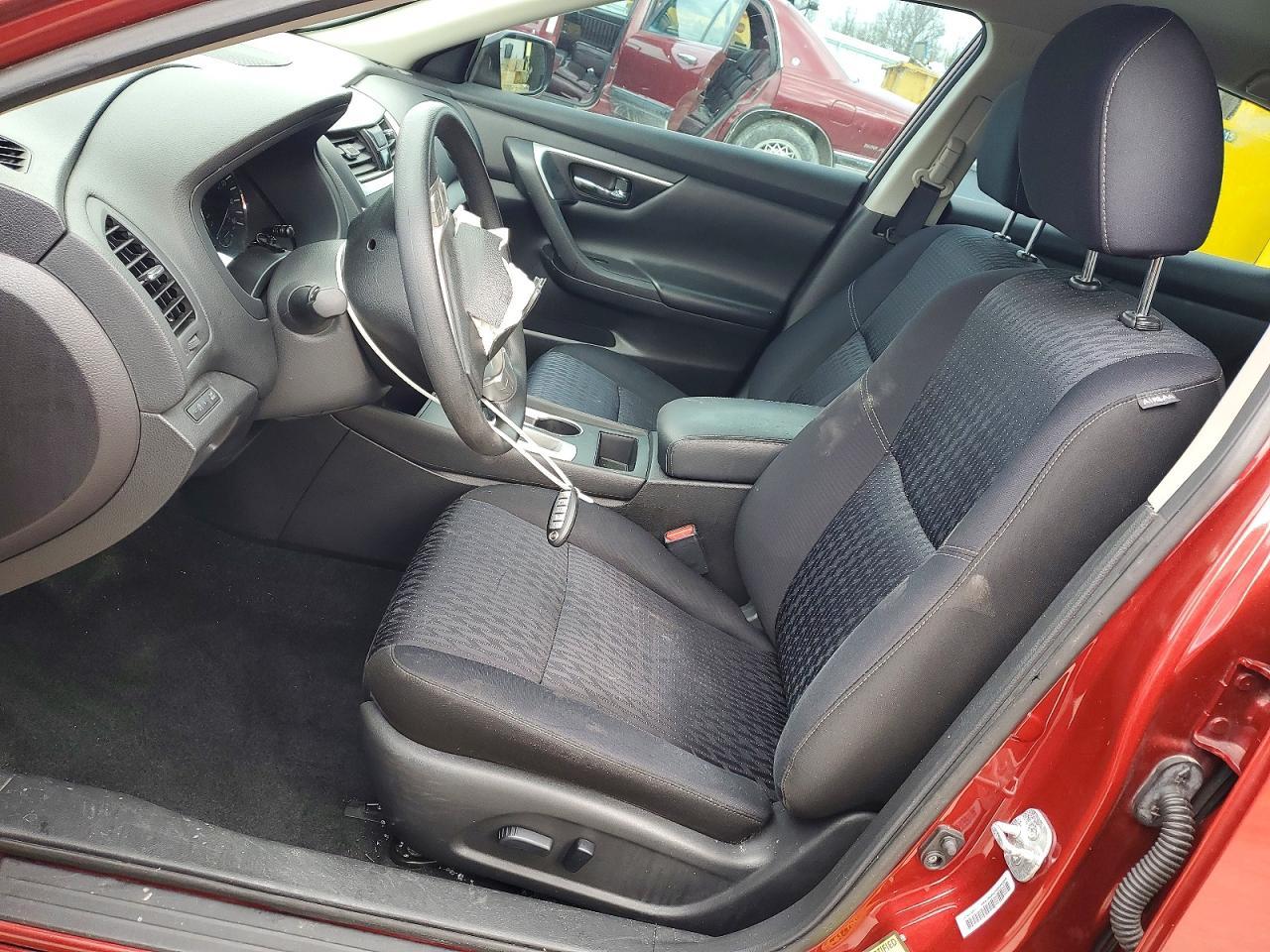 2016 Nissan Altima 2.5 S - Фото 7