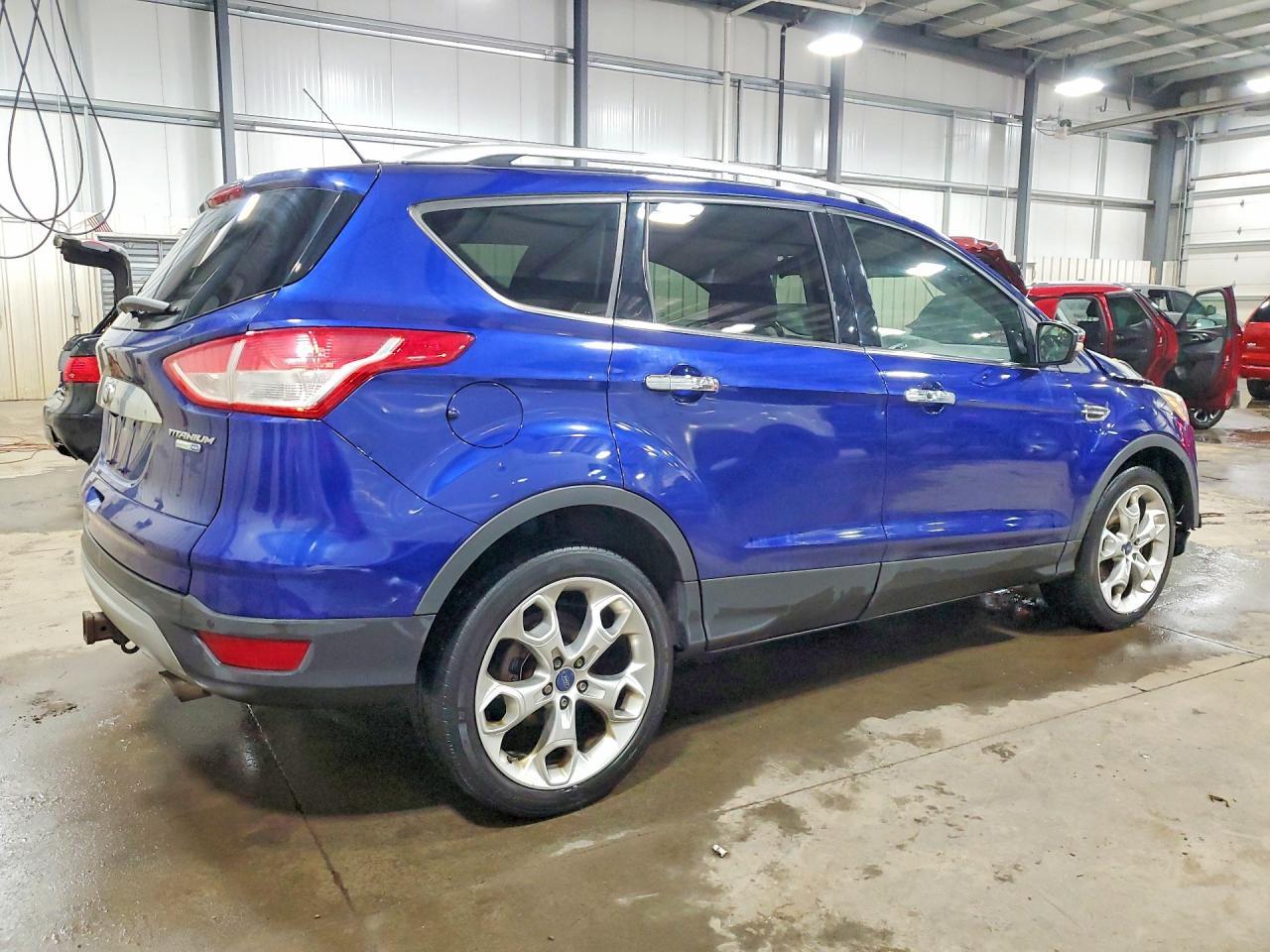 2015 Ford Escape Titanium - Фото 3