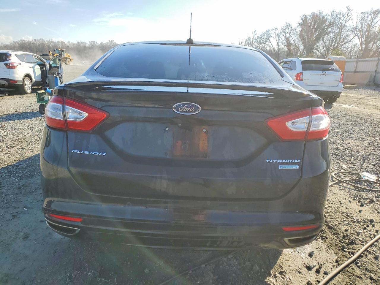 2016 Ford Fusion Titanium - Image 6
