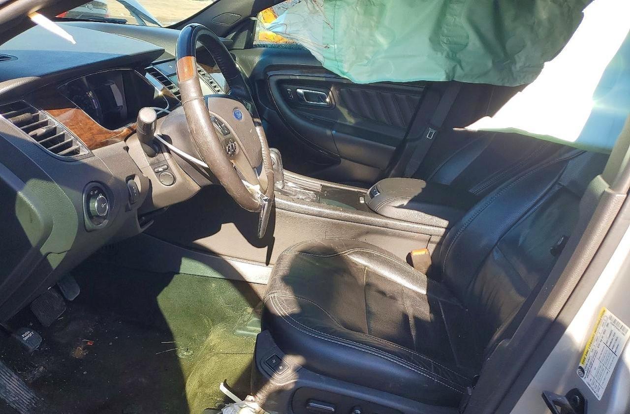 2017 Ford Taurus Limited - Image 7