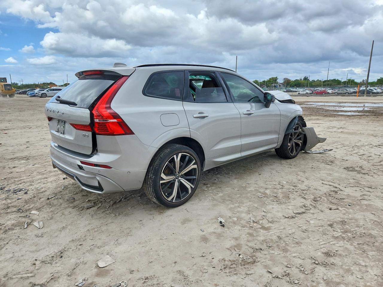 2023 Volvo Xc60 Ultimate - Фото 3