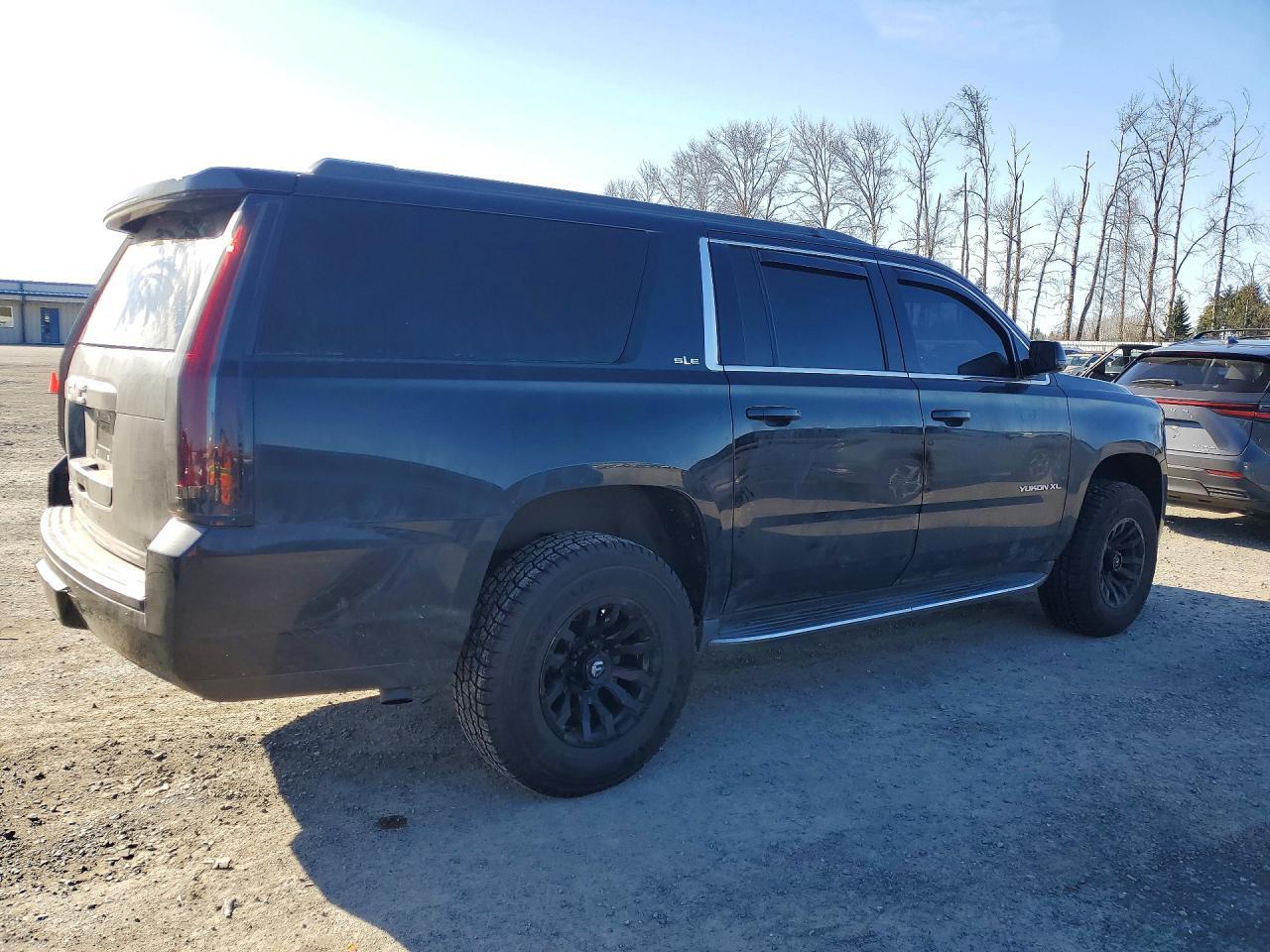 2016 GMC Yukon Xl C1500 Sle - Фото 3