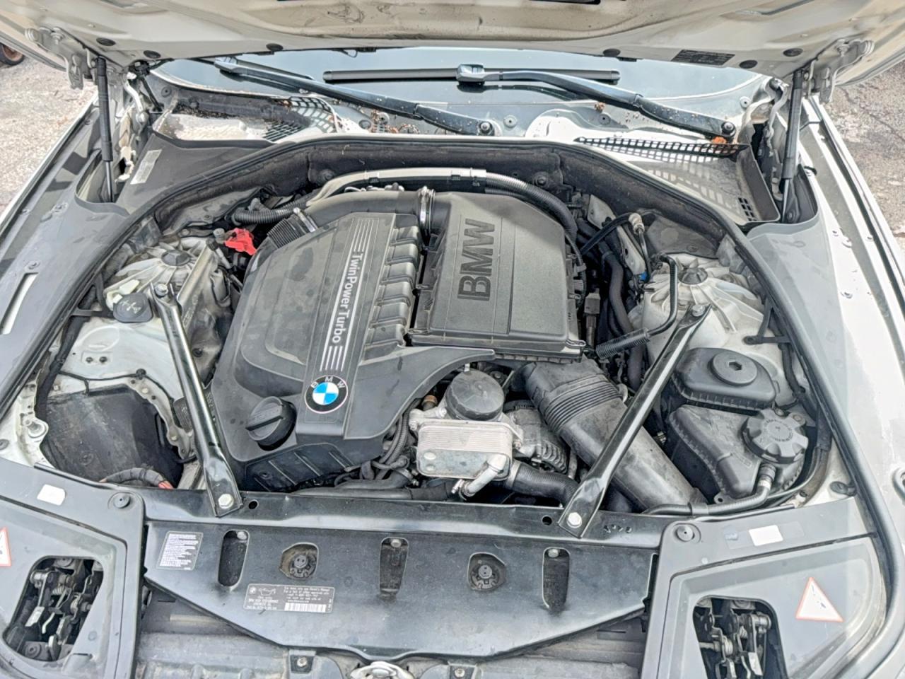 2013 BMW 535 Xi - Image 7