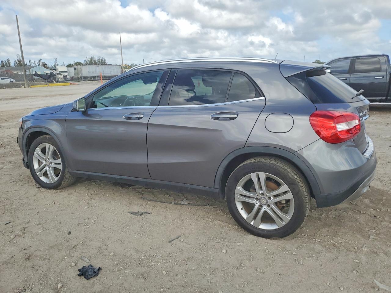 2015 Mercedes-Benz Gla 250 4Matic - Фото 2