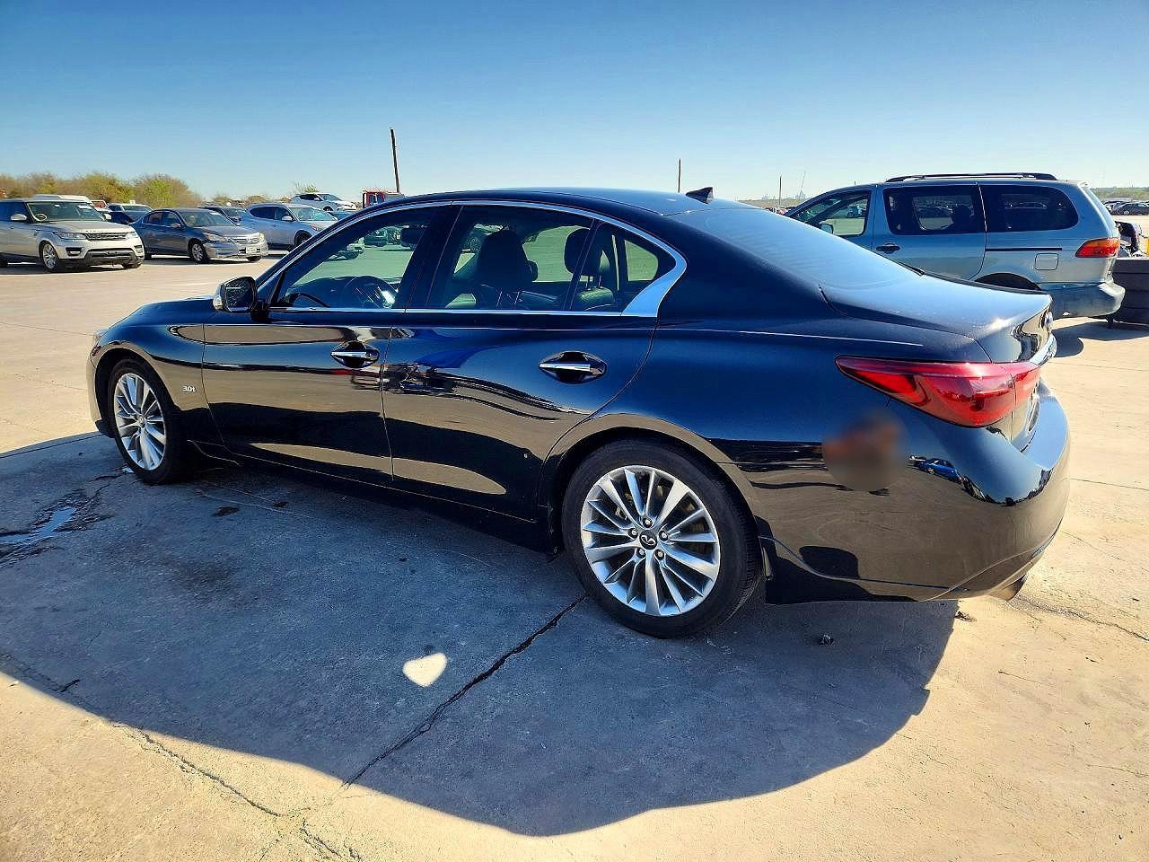 2020 Infiniti Q50 3.0T Luxe - Фото 2