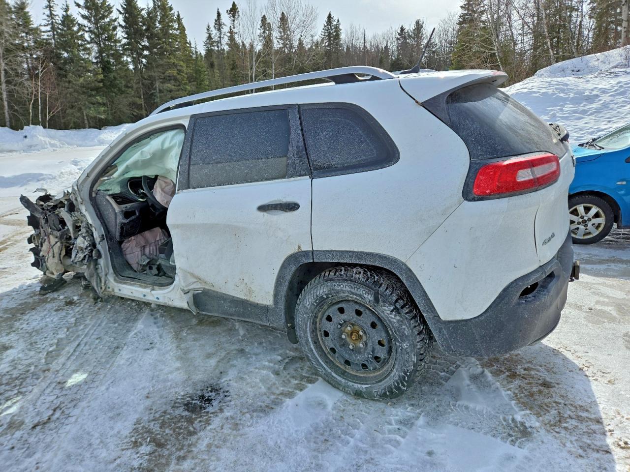 2016 Jeep Cherokee Sport - Фото 2