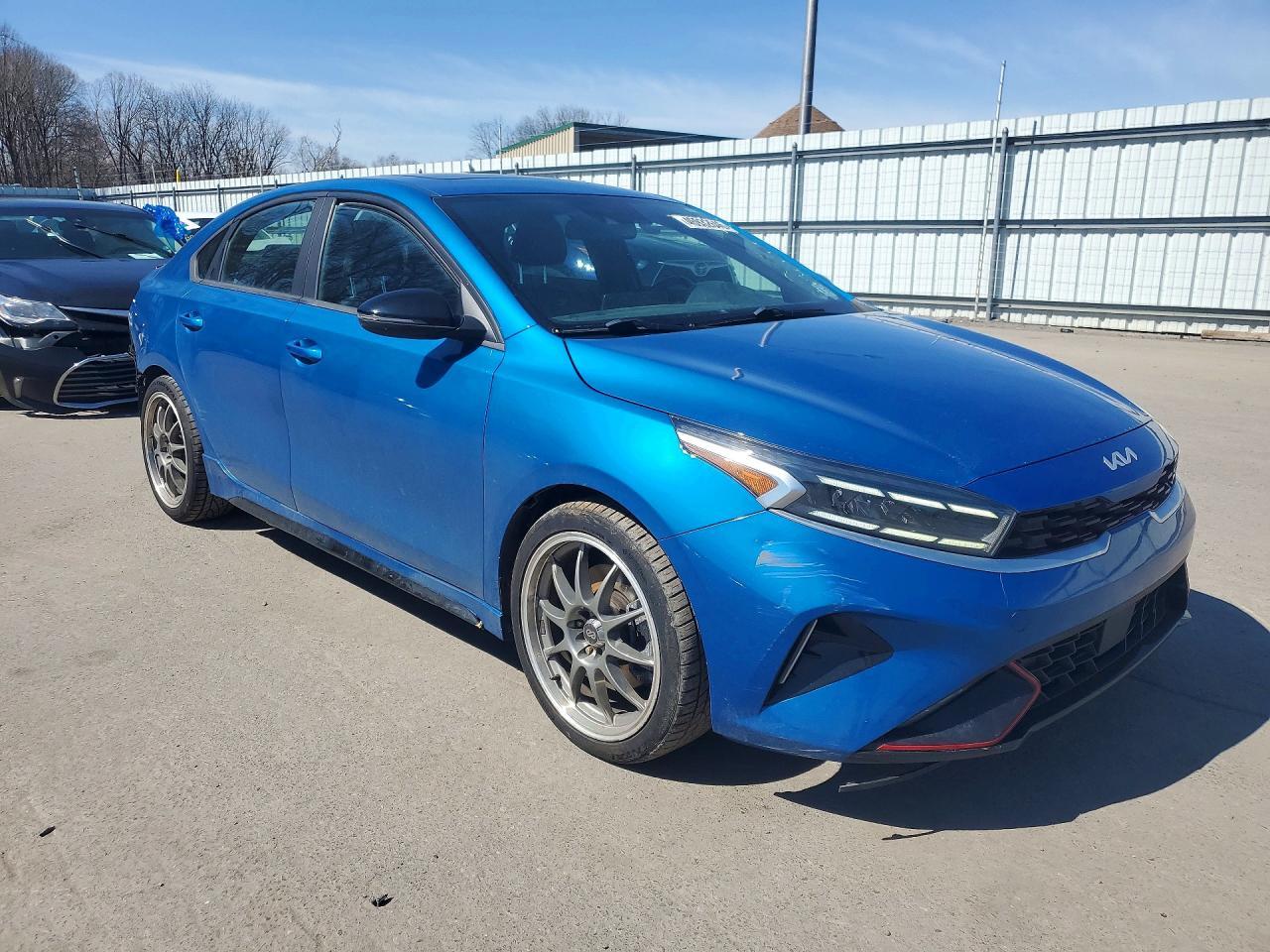 2022 Kia Forte Gt - Фото 4