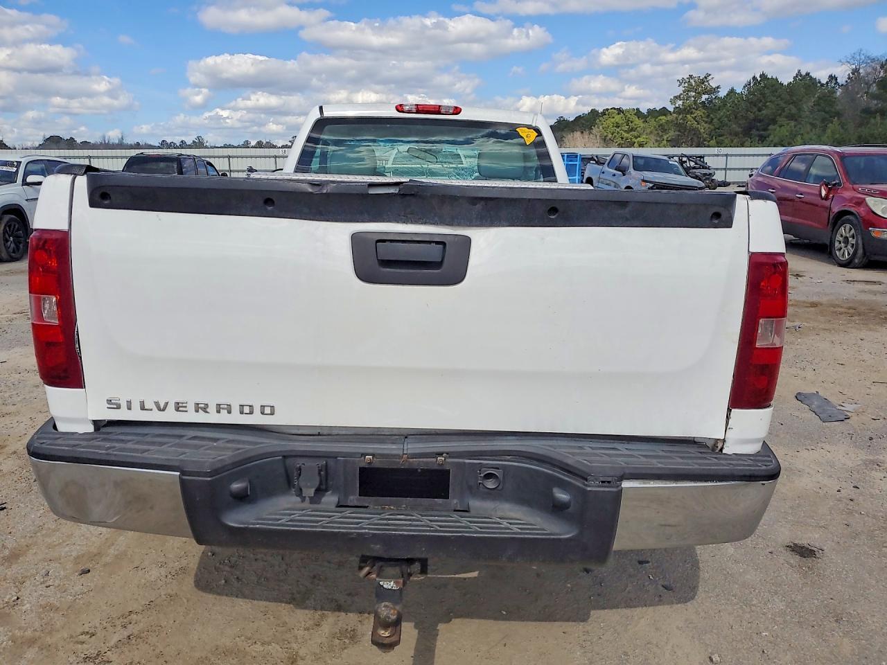 2010 Chevrolet Silverado C1500 - Image 6