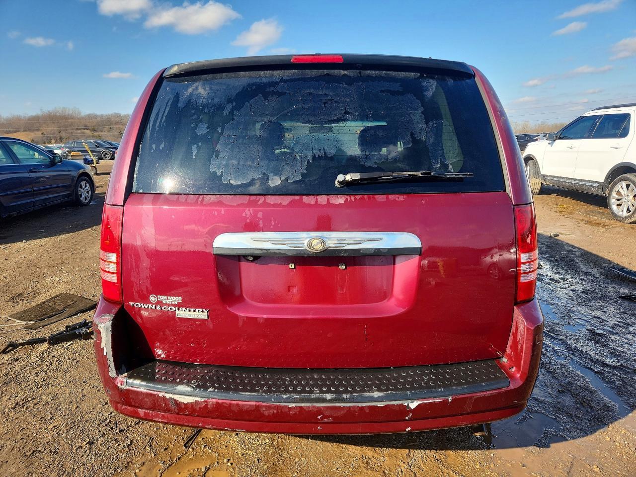 2008 Chrysler Town & Country Touring - Image 6