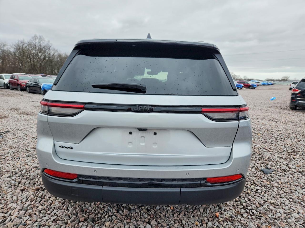 2024 Jeep Grand Cherokee Laredo - Фото 6