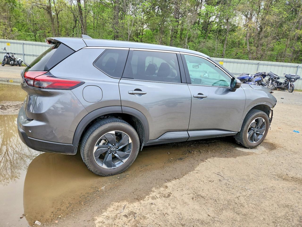 2024 Nissan Rogue Sv - Фото 3