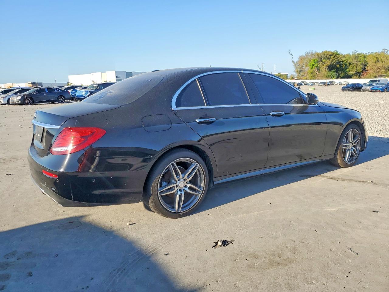 2017 Mercedes-Benz E 300 - Image 3