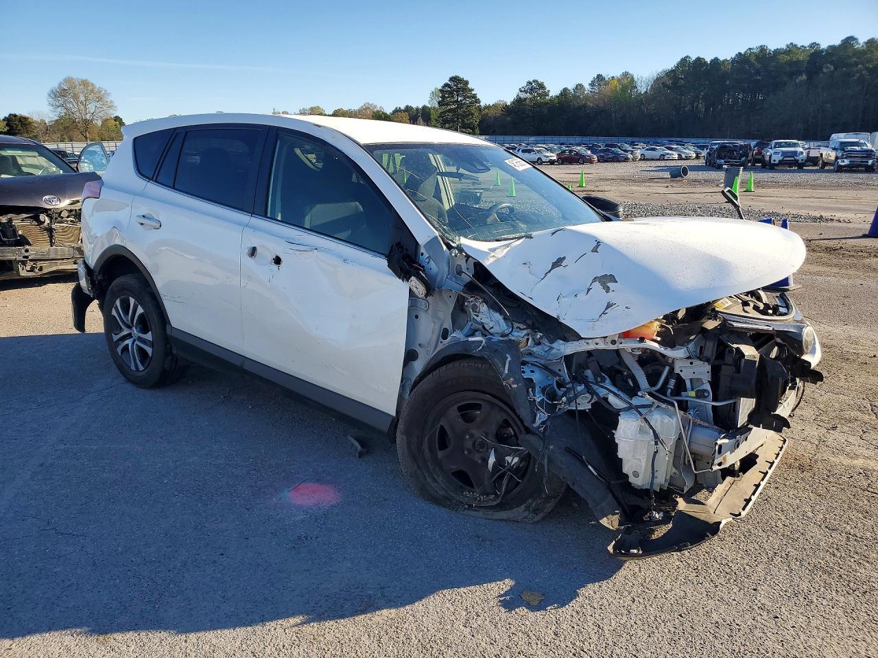 2017 Toyota Rav4 Le - Фото 4