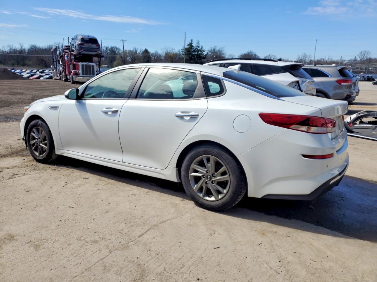 2019 Kia Optima Lx - Фото 2