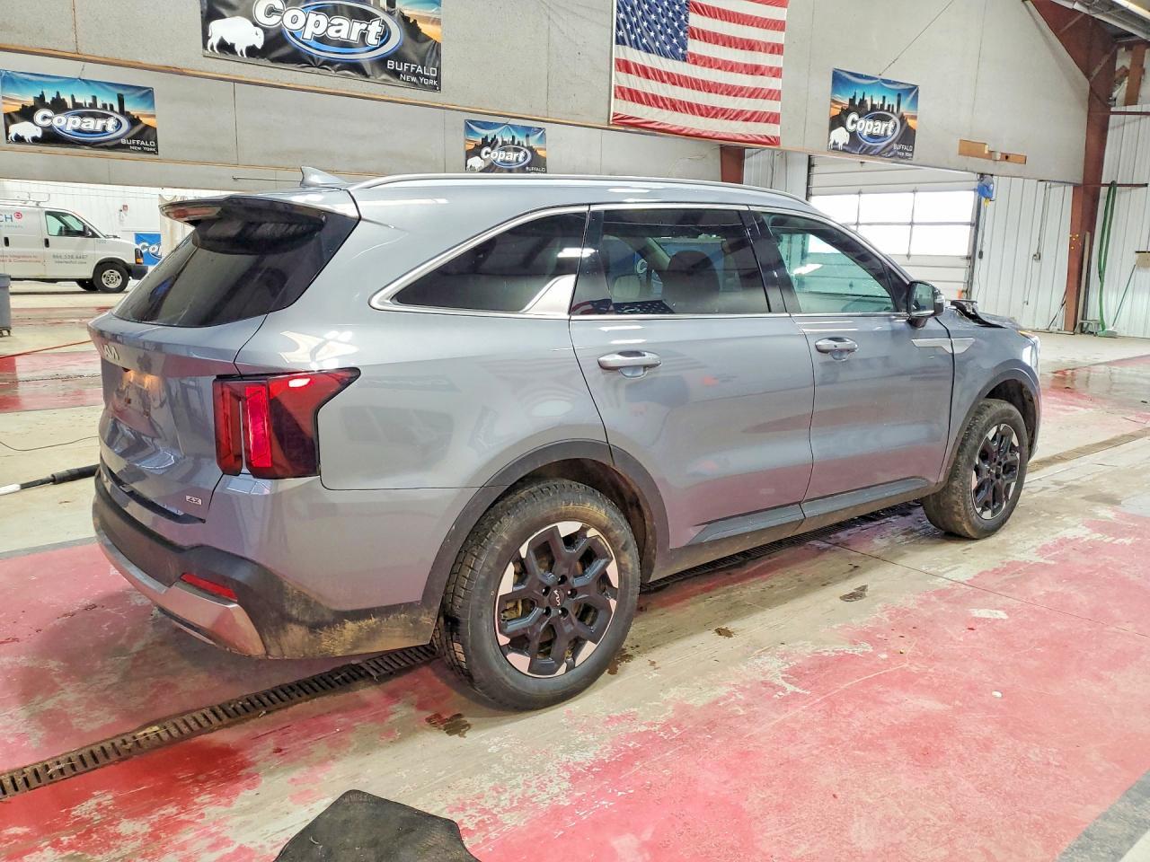 2024 Kia Sorento S - Image 3