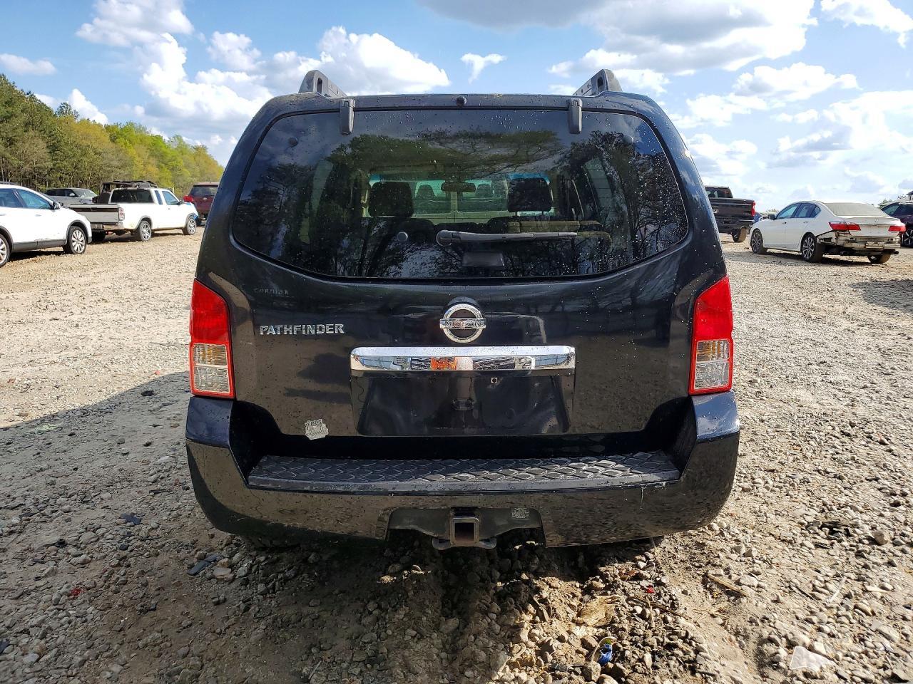 2008 Nissan Pathfinder S/Le/Se - Image 6