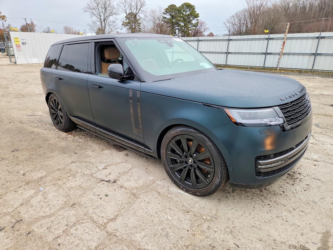 2025 Land Rover Range Rover Autobiography - Фото 4