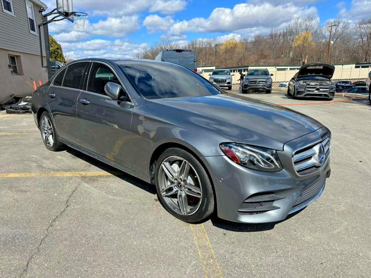 2018 Mercedes-Benz E 400 4Matic - Фото 4