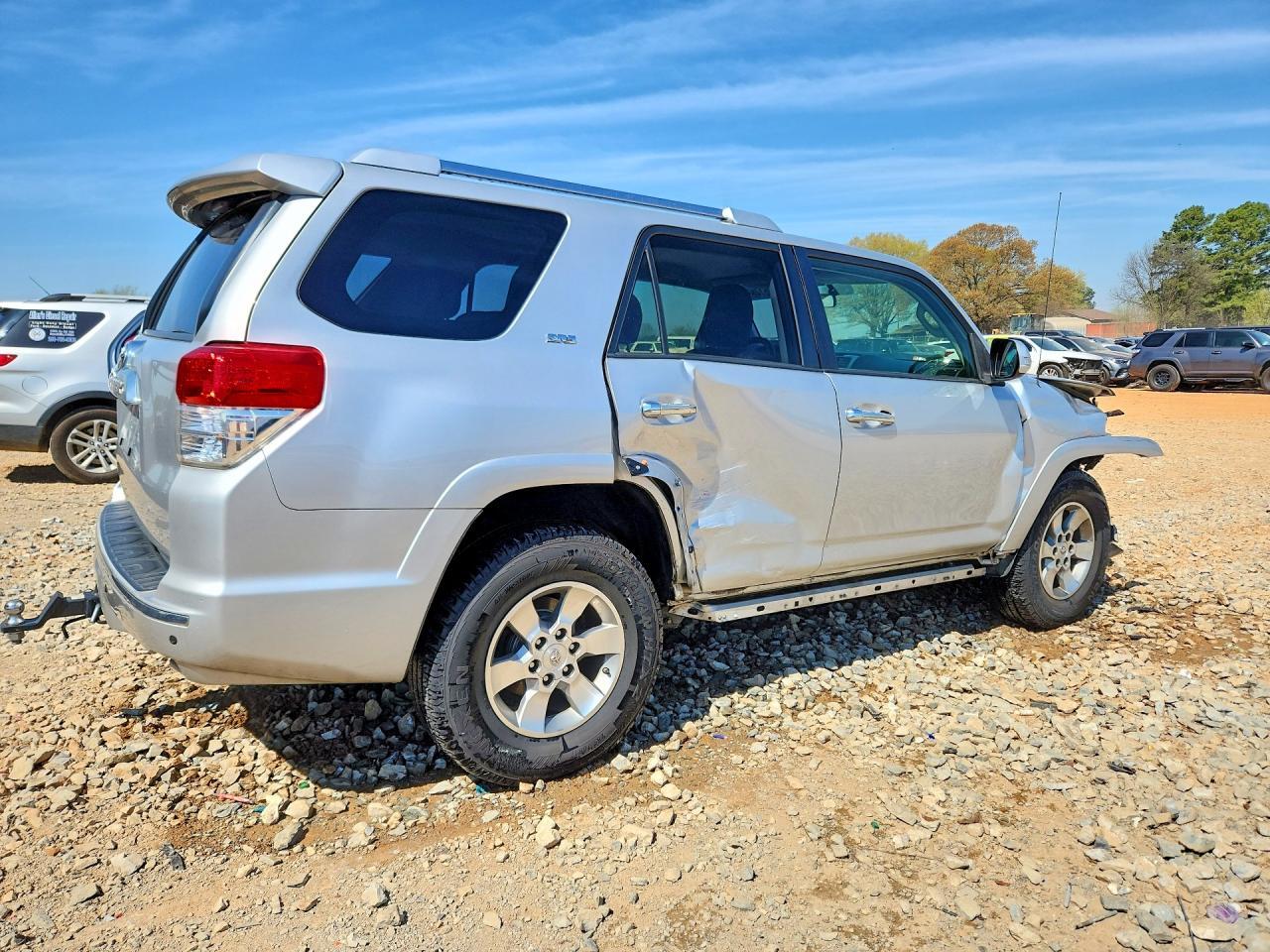2013 Toyota 4Runner Sr5 - Фото 3