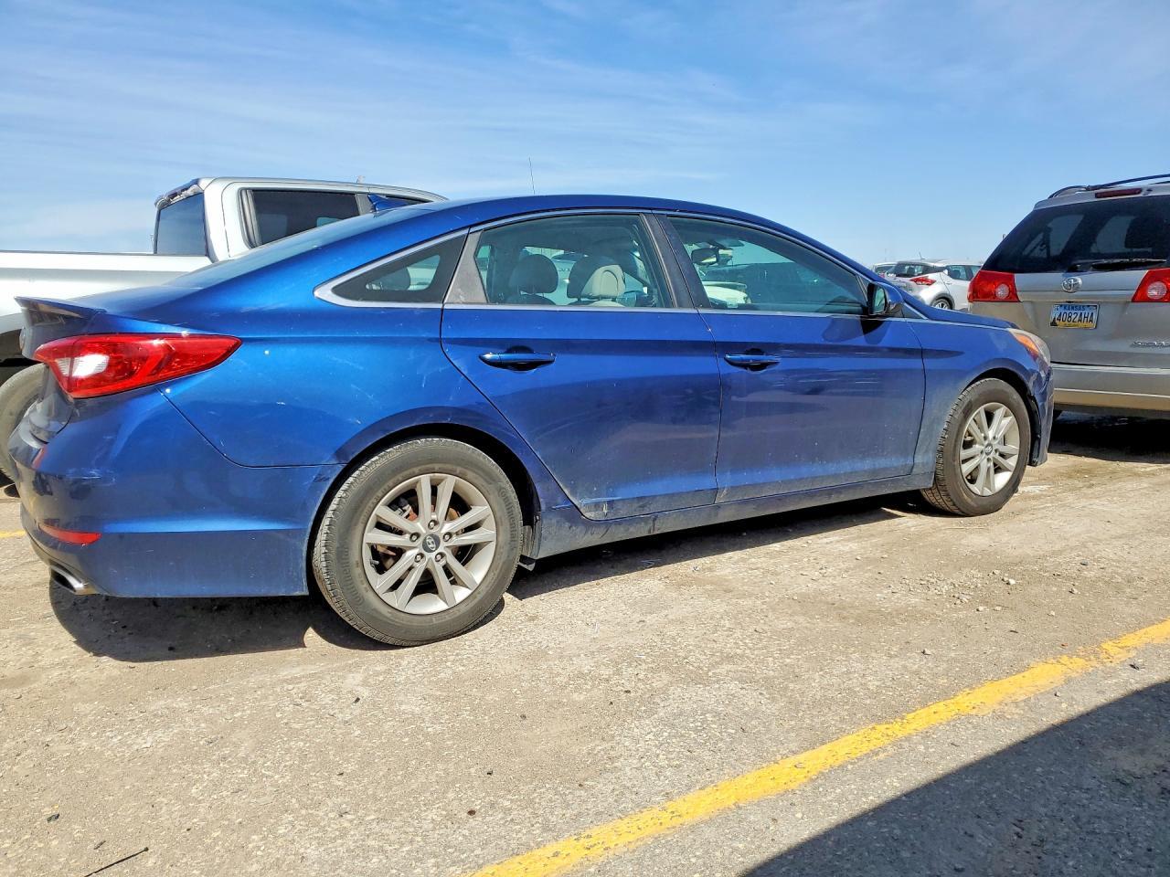 2015 Hyundai Sonata Se - Image 3