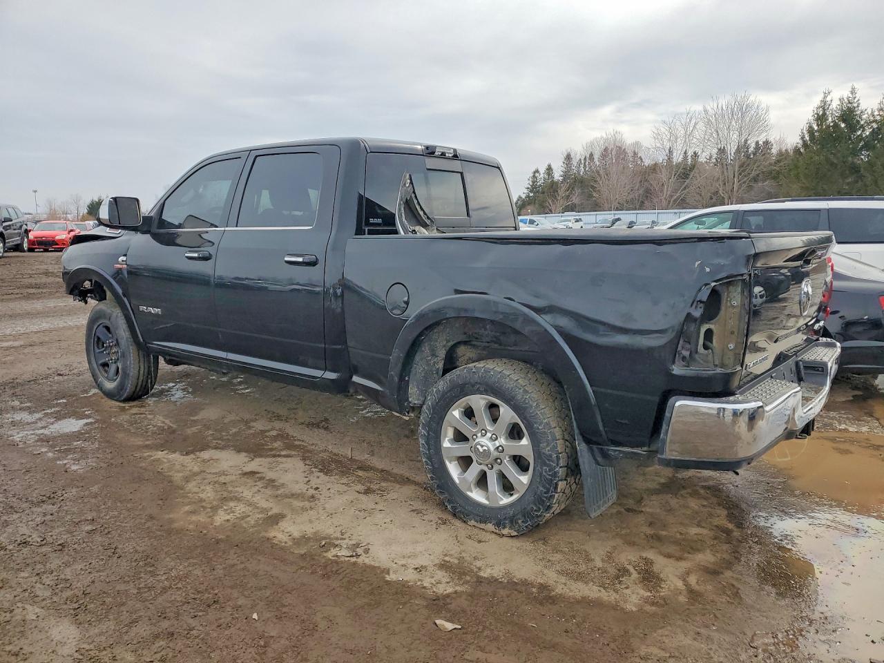 2022 Ram 2500 Laramie - Фото 2