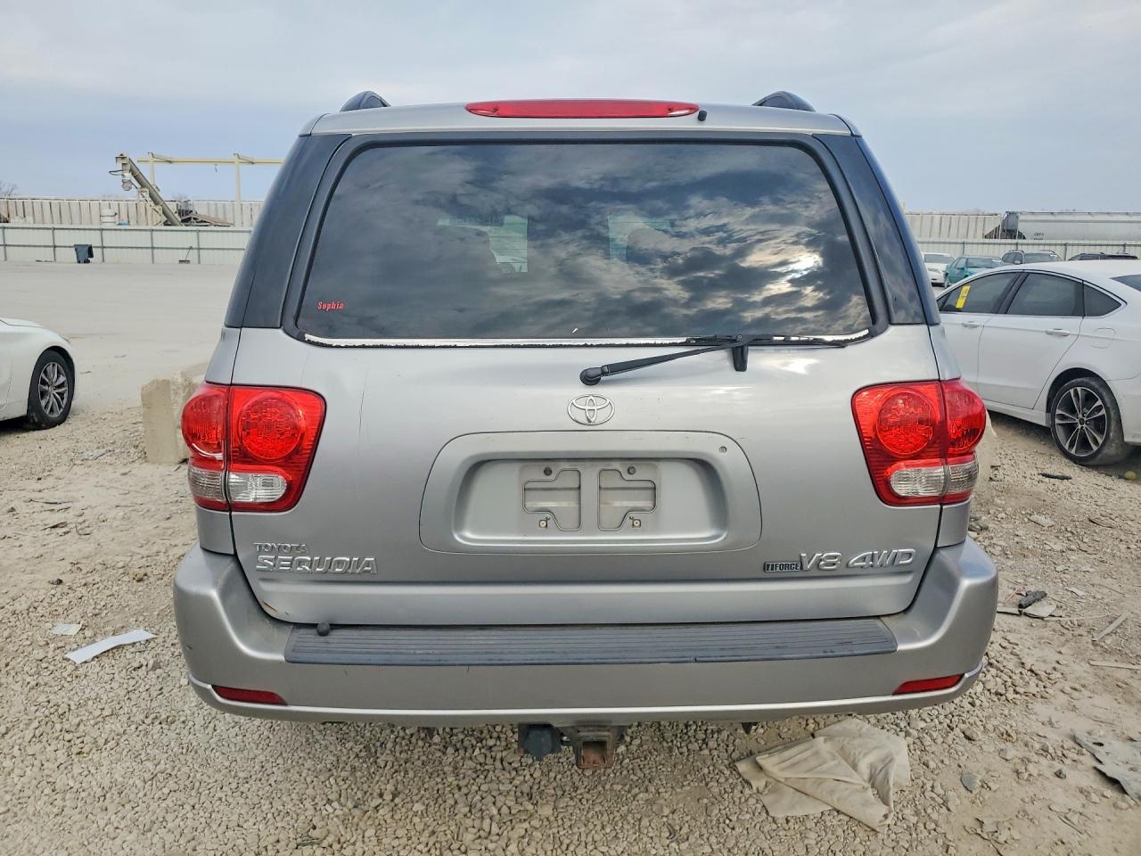 2005 Toyota Sequoia Sr5 - Фото 6