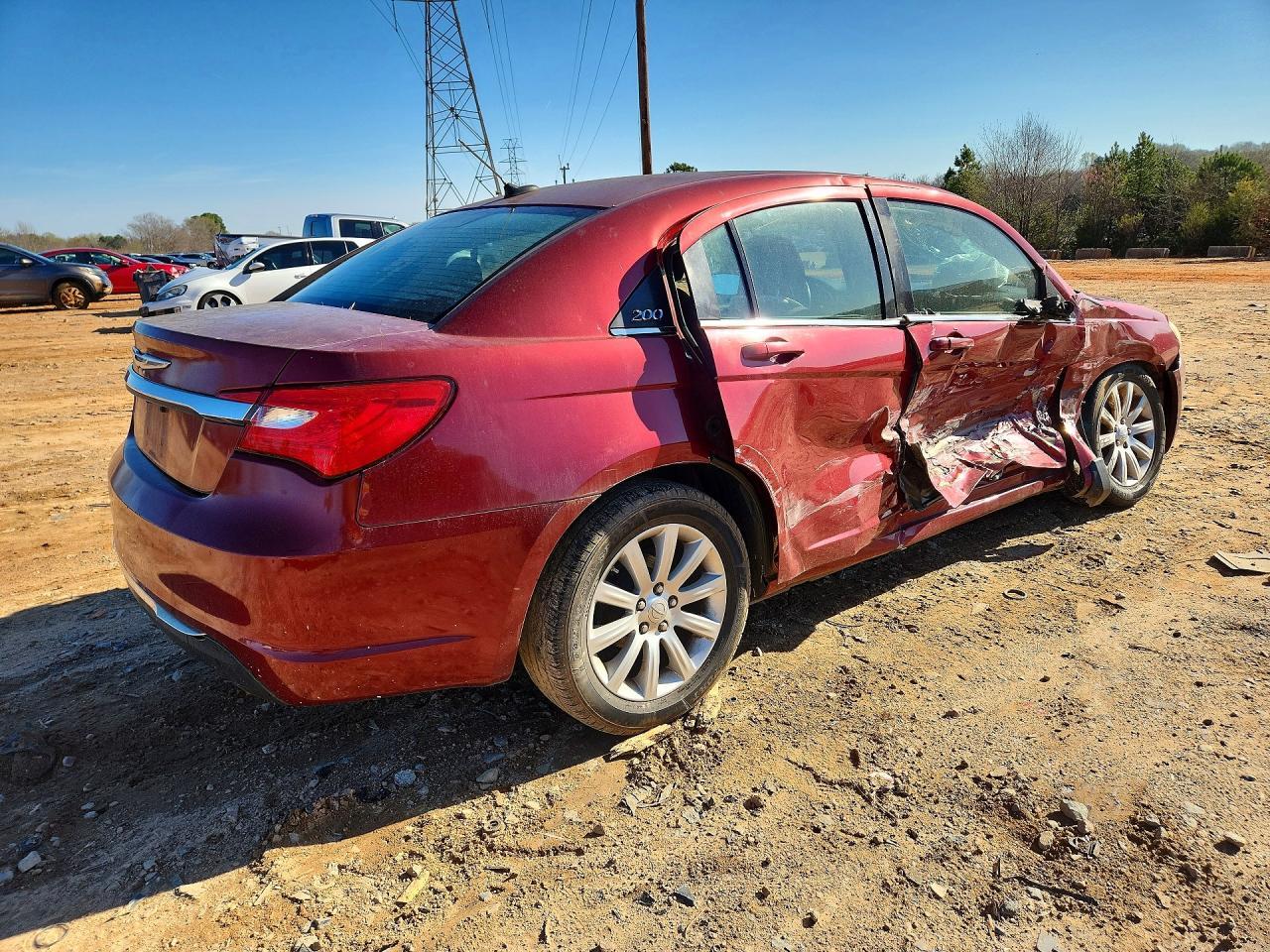 2014 Chrysler 200 Touring - Фото 3