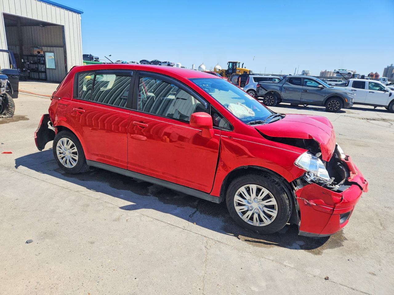 2011 Nissan Versa 1.8 S - Фото 4