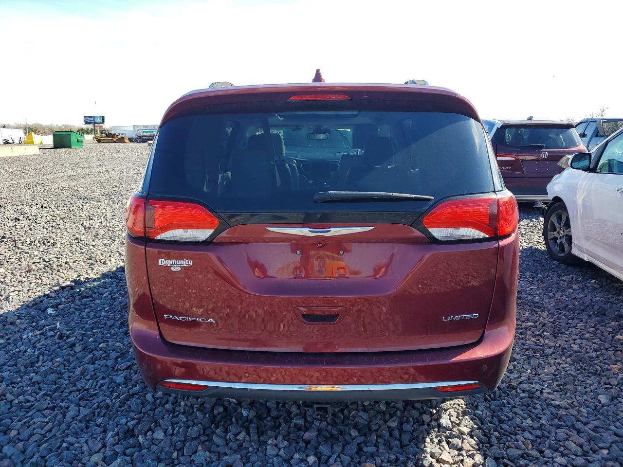 2017 Chrysler Pacifica Limited - Фото 6