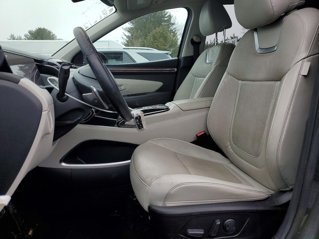 2022 Hyundai Tucson Limited - Image 7