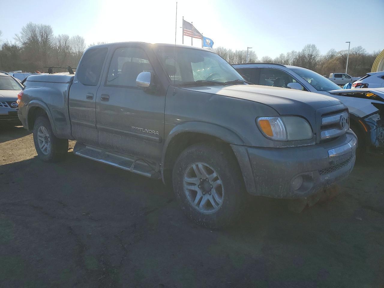 2003 Toyota Tundra Sr5 - Image 4
