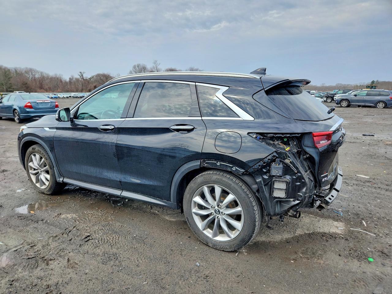 2019 Infiniti Qx50 Essential - Фото 2