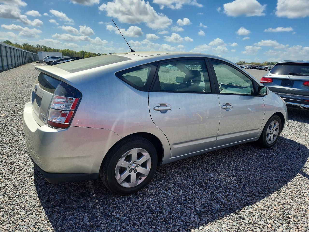 2005 Toyota Prius Base - Фото 3