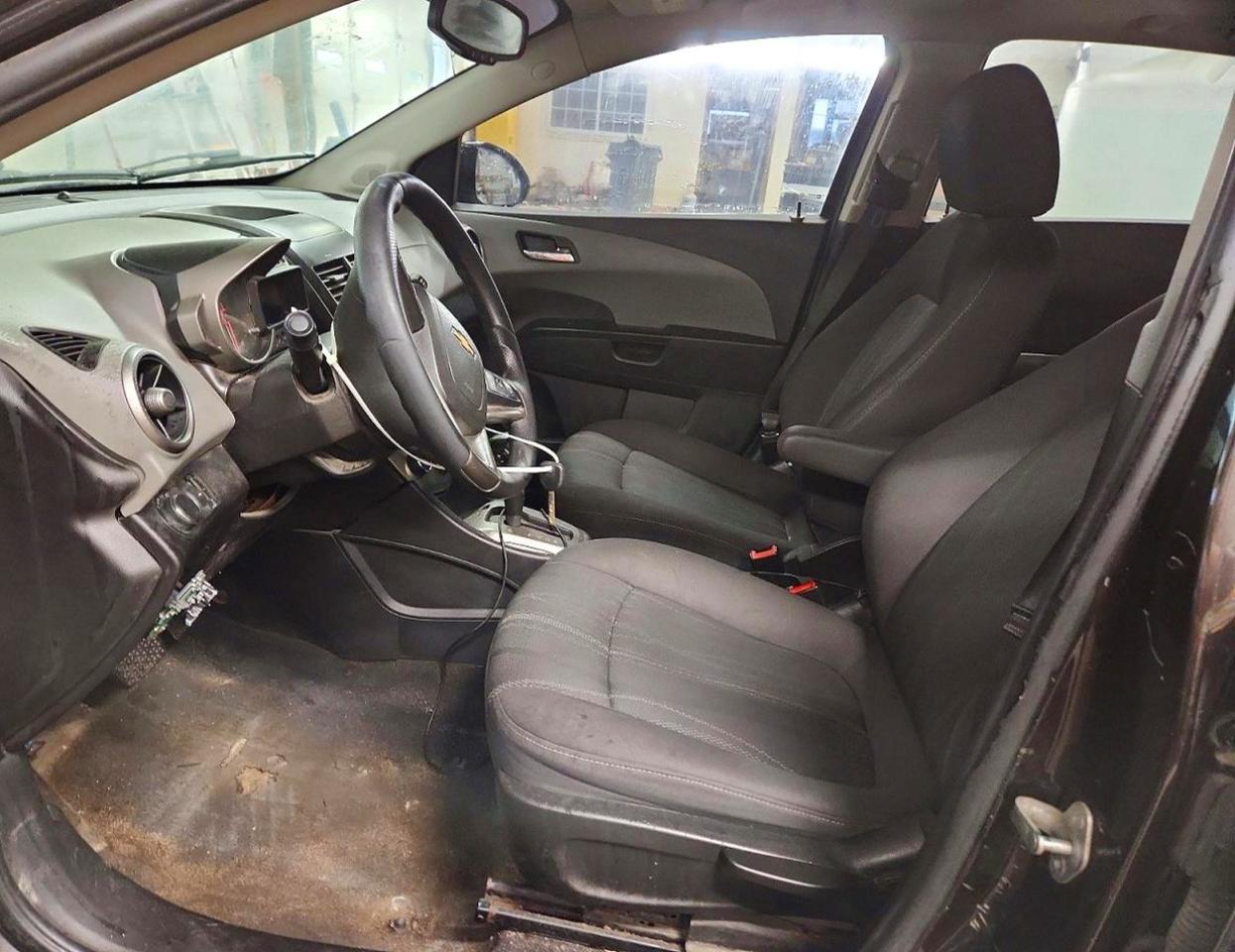 2014 Chevrolet Sonic Lt - Фото 7