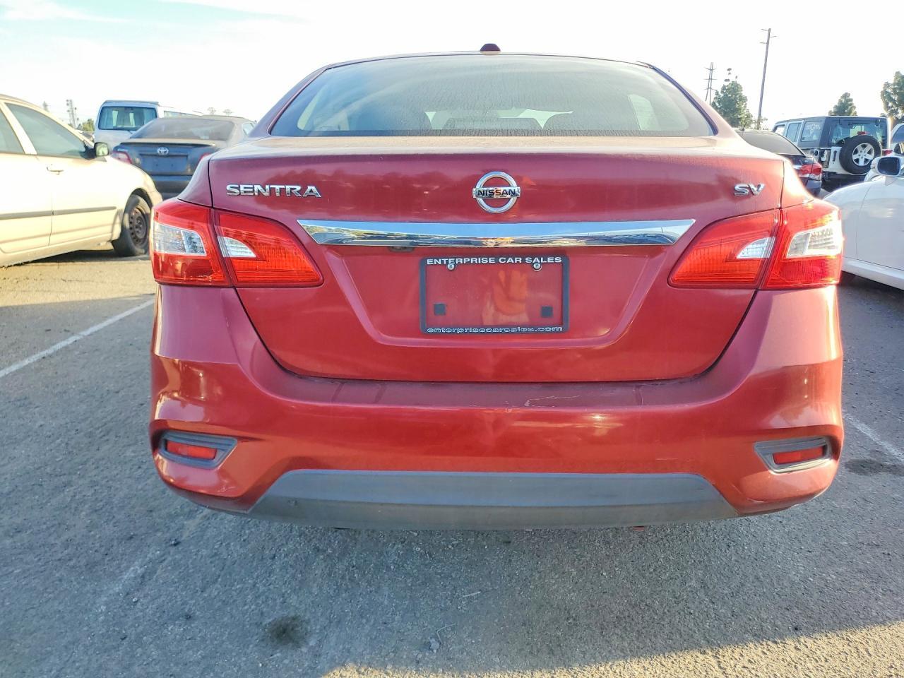 2016 Nissan Sentra S - Фото 6