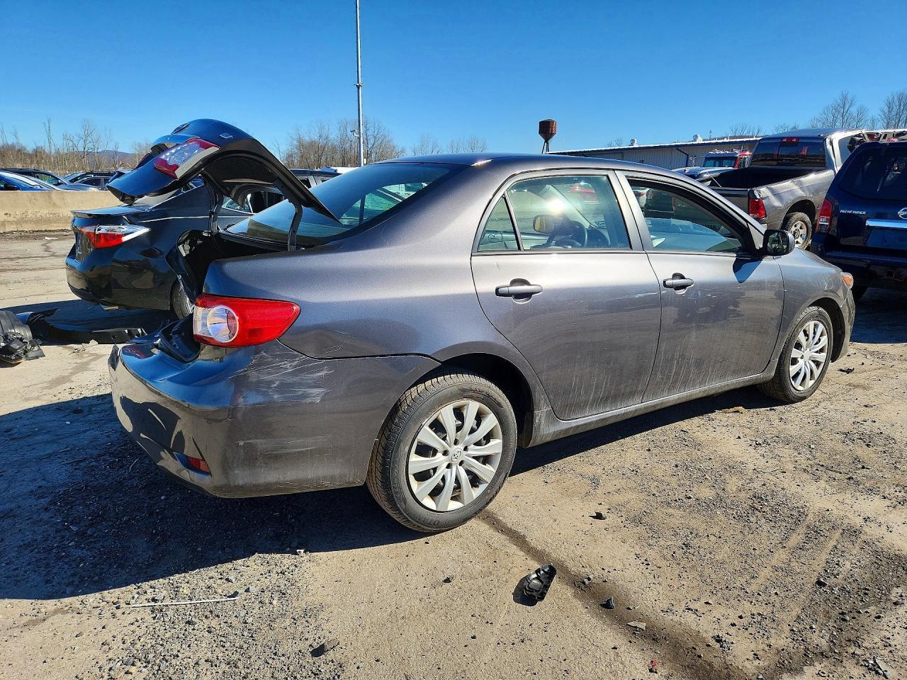 2012 Toyota Corolla Le - Фото 3