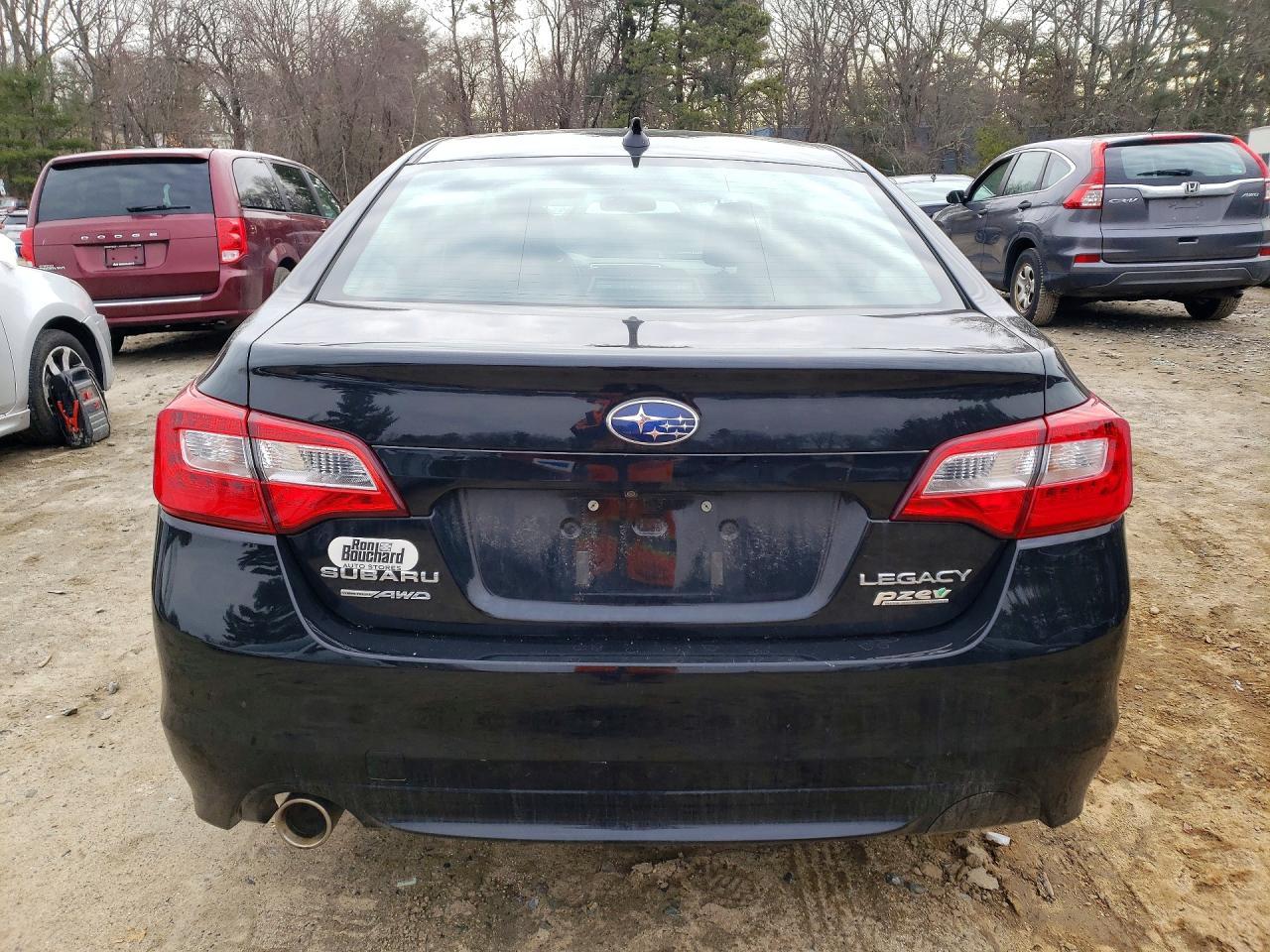 2016 Subaru Legacy 2.5I Premium - Image 6