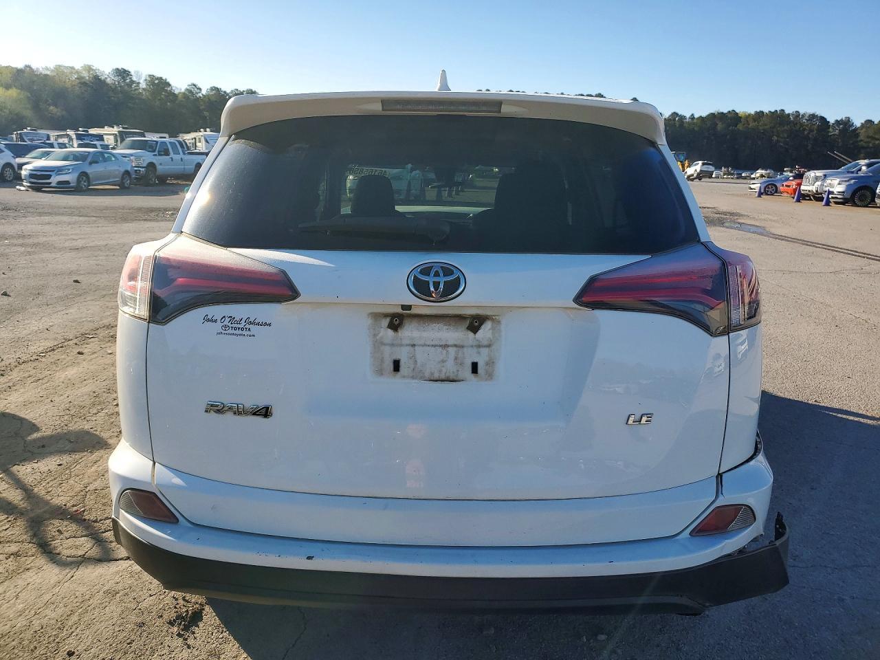 2017 Toyota Rav4 Le - Фото 6