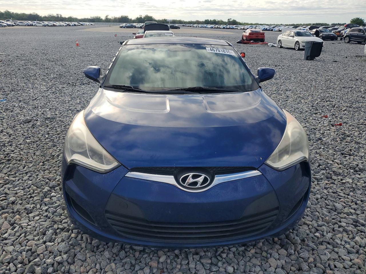 2016 Hyundai Veloster Base - Фото 5