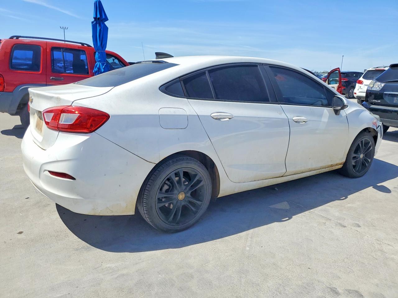 2017 Chevrolet Cruze Ls - Image 3