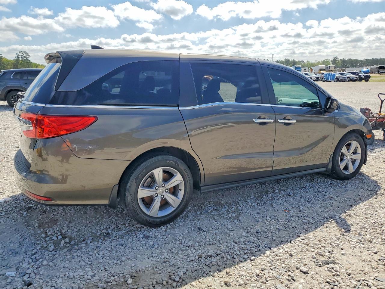 2019 Honda Odyssey Exl - Фото 3