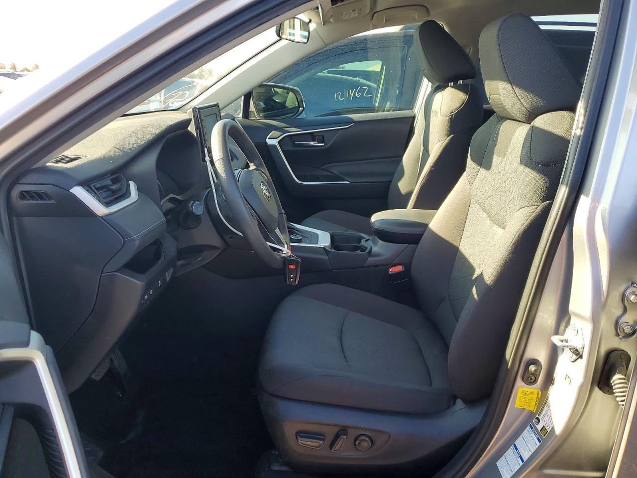 2021 Toyota Rav4 Hybrid Xle - Image 7