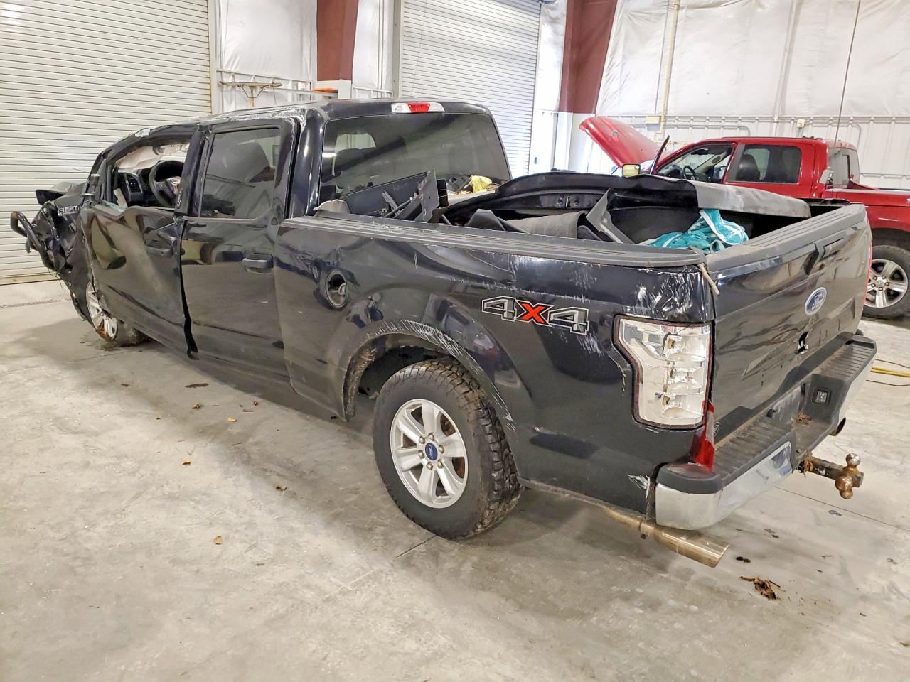 2020 Ford F150 Supercrew - Фото 2